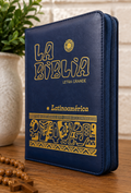 La Biblia Latinoamérica Letra Grande – Edición de Lujo con Cierre | Azul
